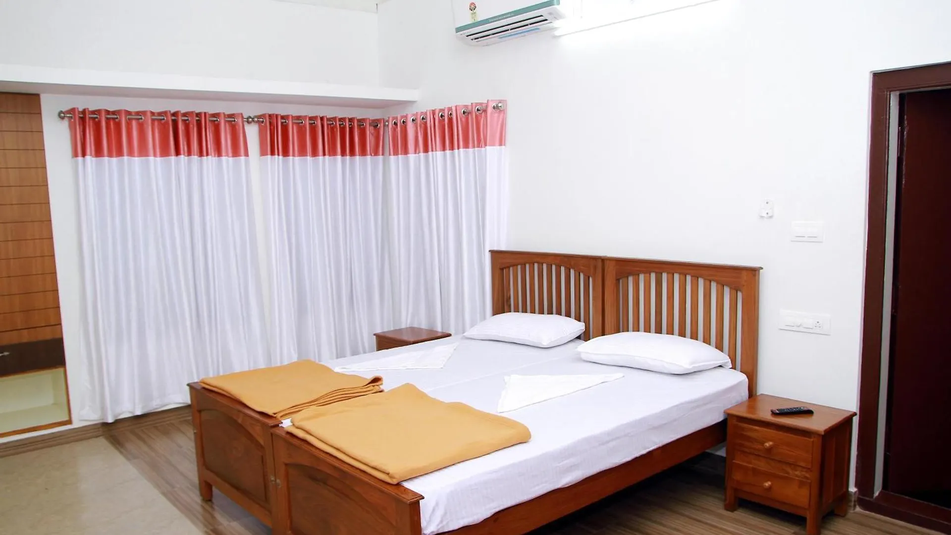 Ośrodek wypoczynkowy Pearl Beach Bungalow Alappuzha